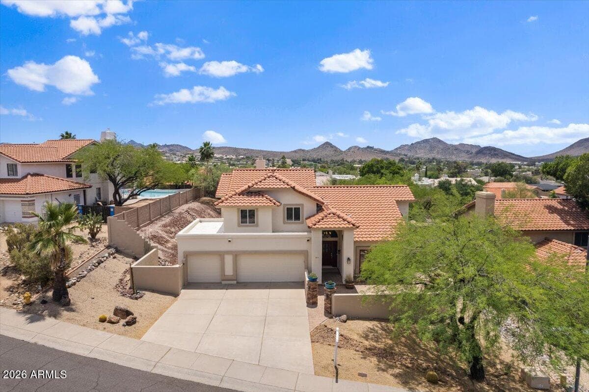 1221 E CLAIRE Drive, Phoenix, AZ 85022 — photo 2 of 52