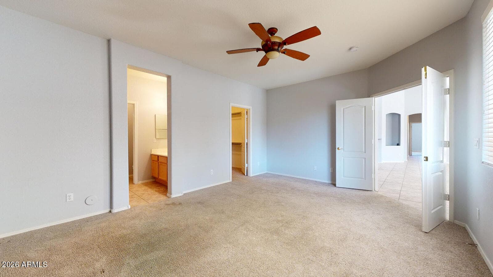 871 E SHERRI Drive, Gilbert, AZ 85296 — photo 8 of 33