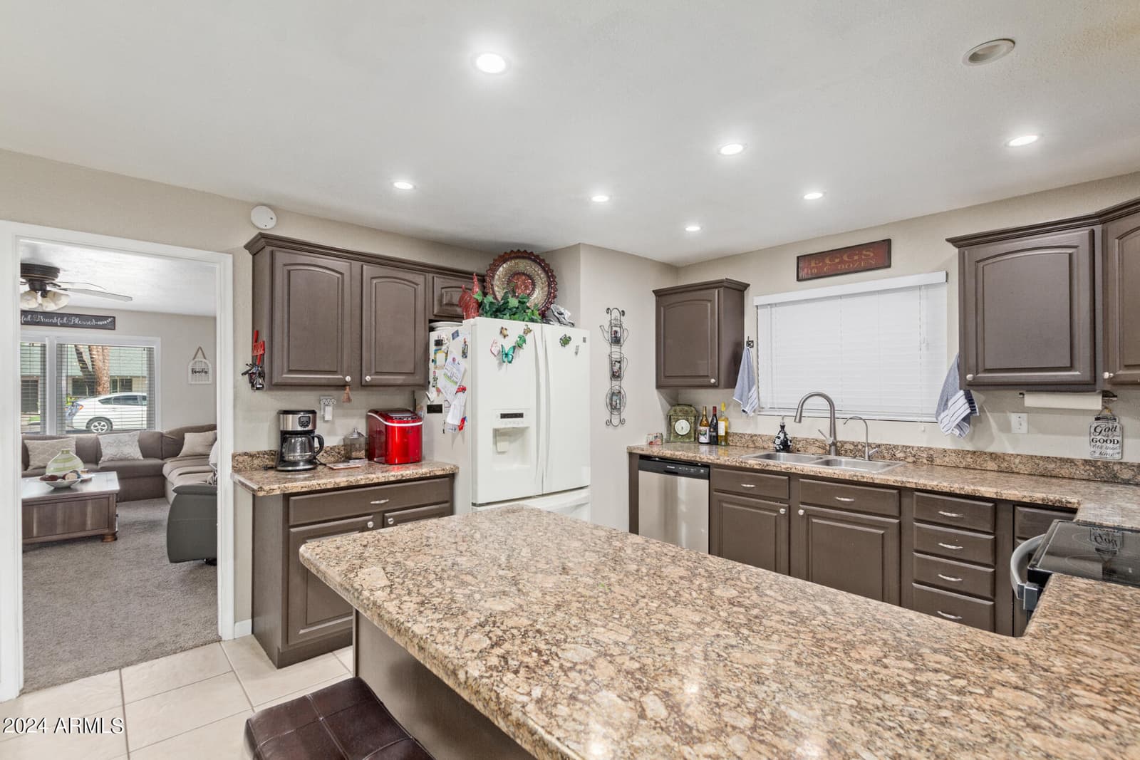616 N MATLOCK Street, Mesa, AZ 85203 — photo 8 of 43