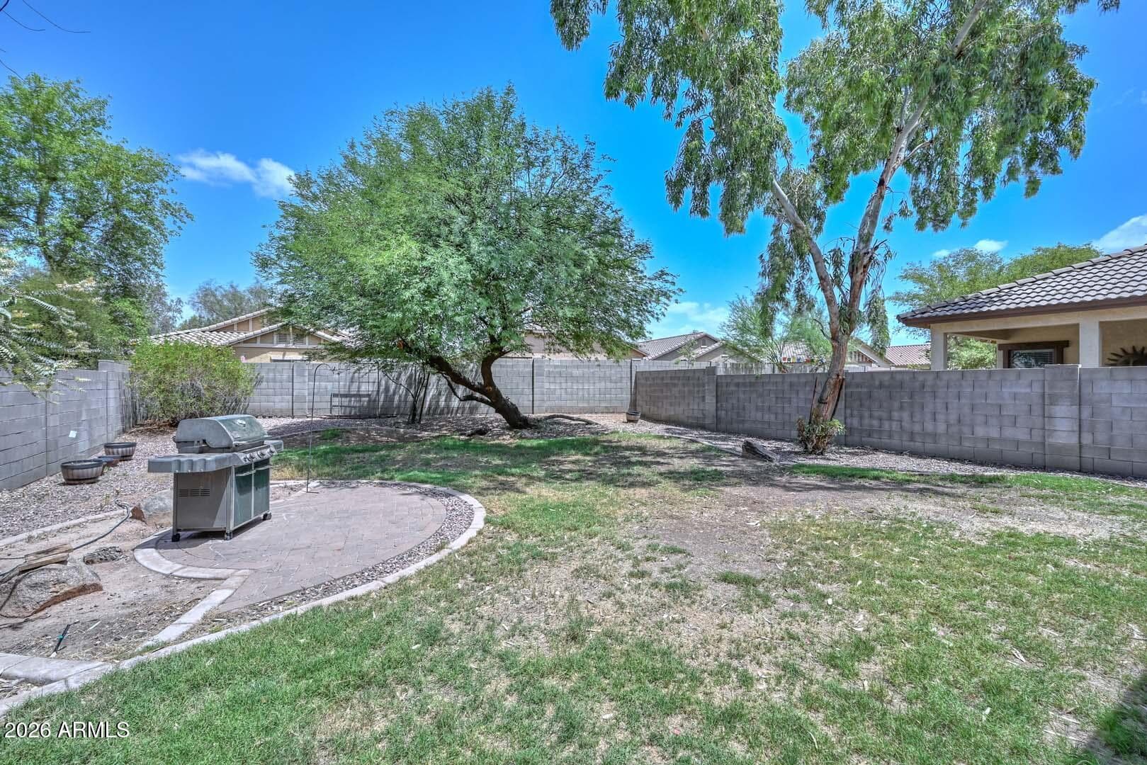 17040 W COCOPAH Street, Goodyear, AZ 85338 — photo 6 of 40