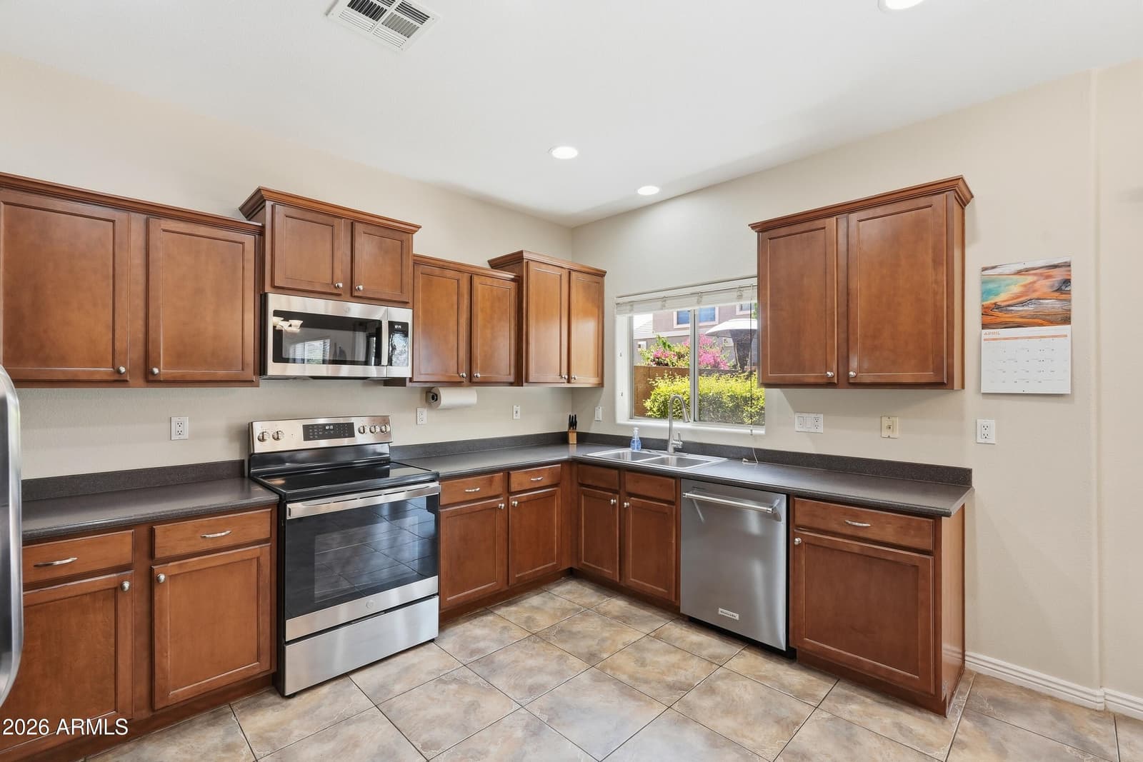 3800 S LAUREL Way, Chandler, AZ 85286 — photo 13 of 43