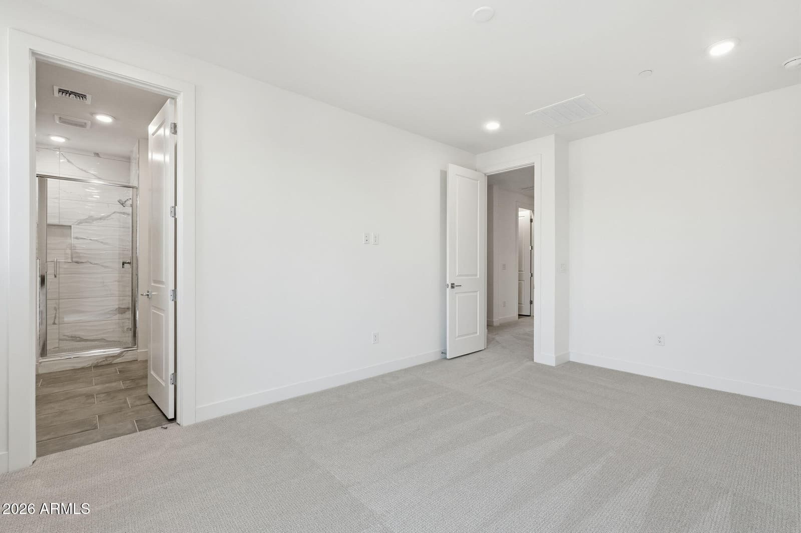 2121 W SONORAN DESERT Drive 159, Phoenix, AZ 85085 — photo 21 of 34