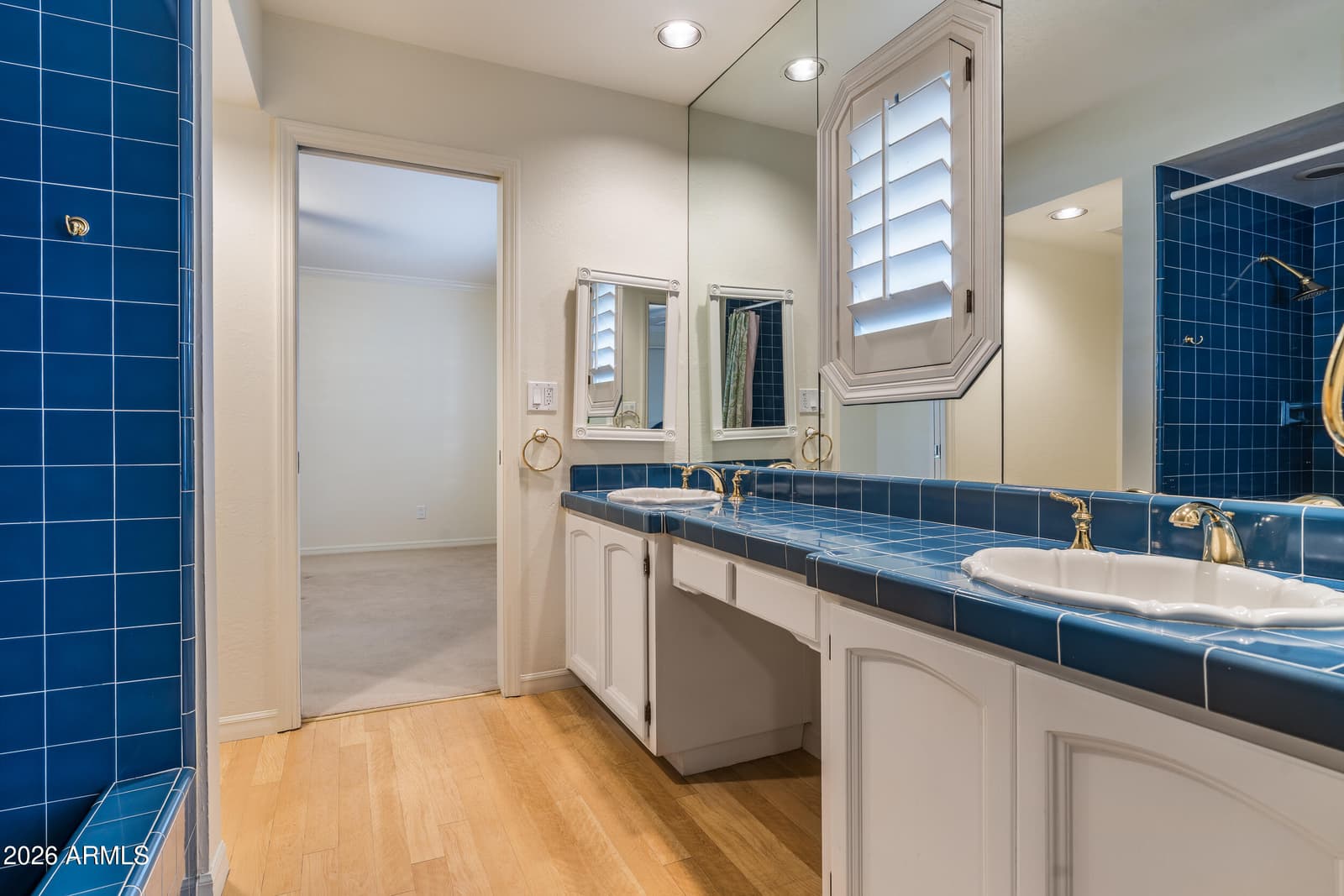 211 W KALER Drive, Phoenix, AZ 85021 — photo 28 of 38