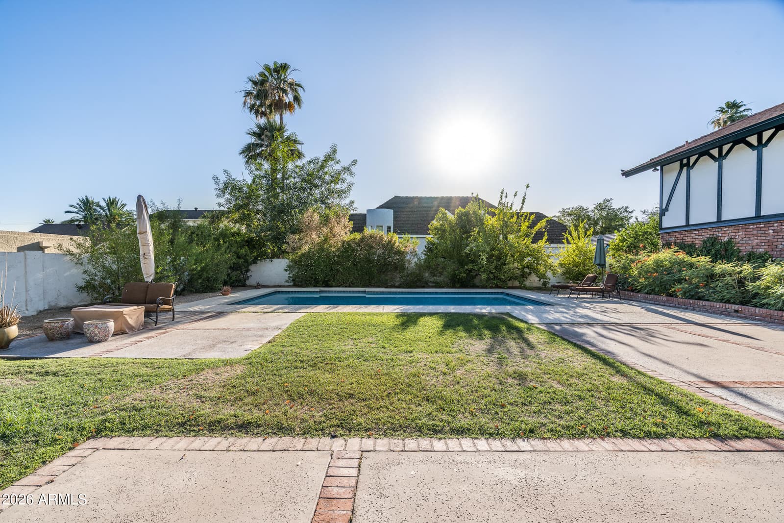 211 W KALER Drive, Phoenix, AZ 85021 — photo 34 of 38
