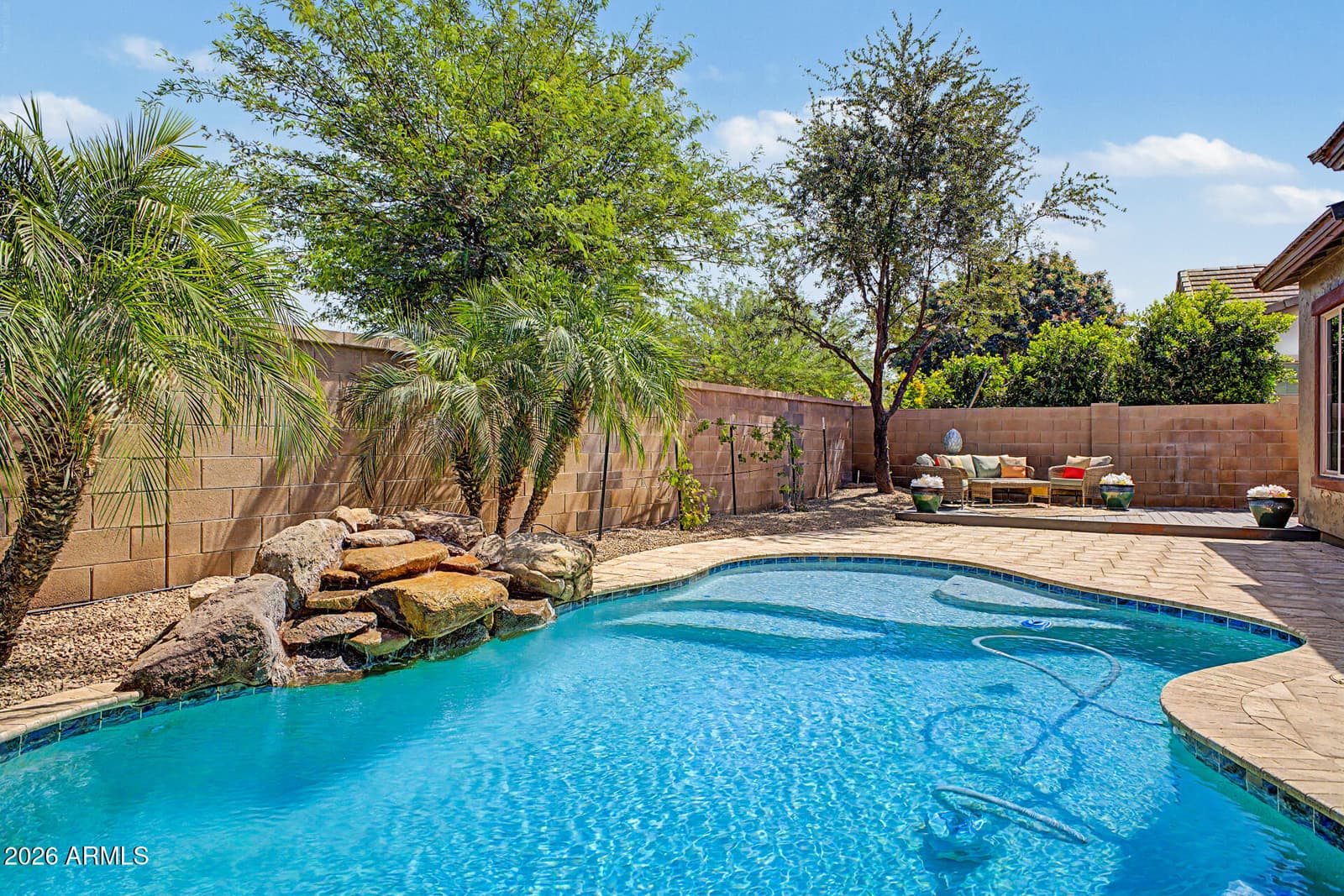 3920 E HORSESHOE Place, Chandler, AZ 85249 — photo 5 of 58