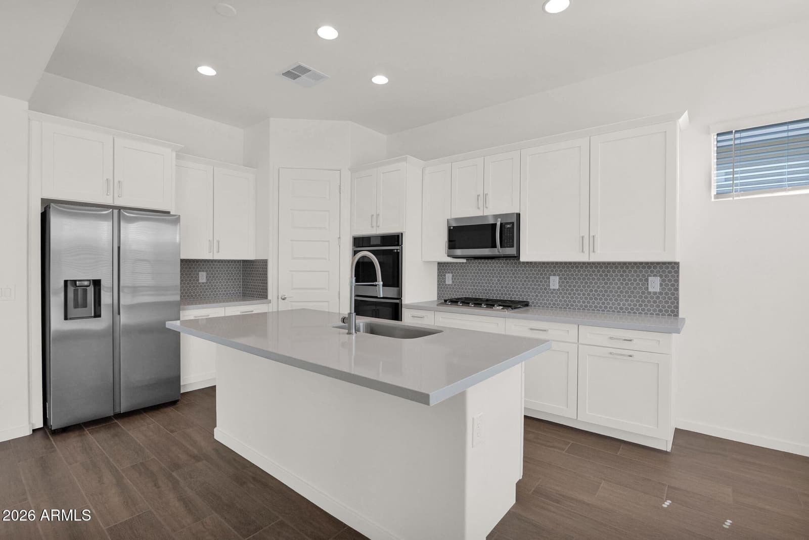 20951 E VIA DEL SOL Street, Queen Creek, AZ 85142 — photo 4 of 29