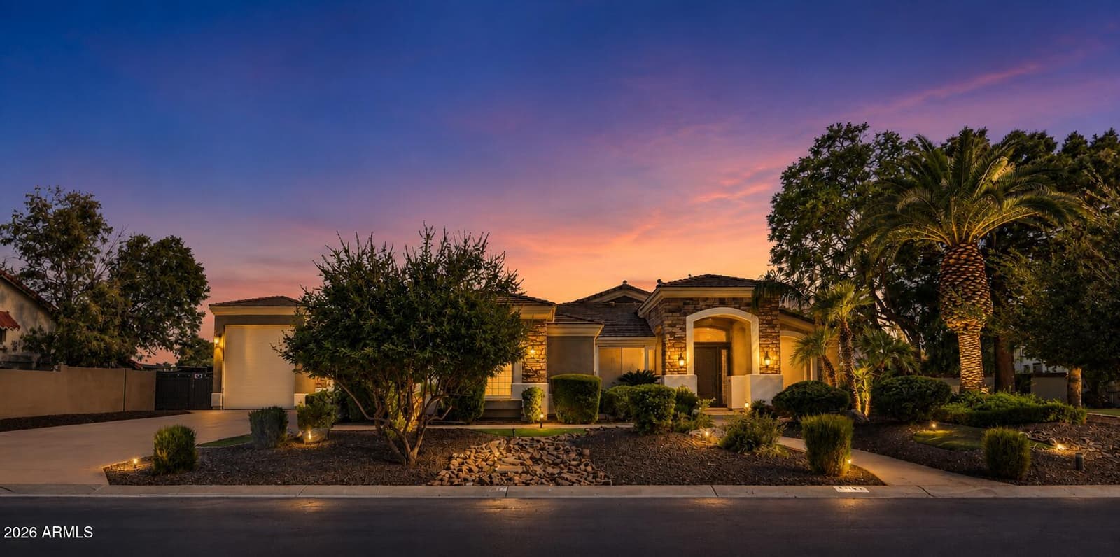 7547 W LIBBY Street, Glendale, AZ 85308 — photo 2 of 69