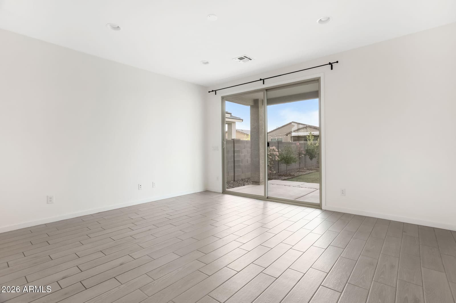 4460 W SAMANTHA Way, Laveen, AZ 85339 — photo 6 of 25