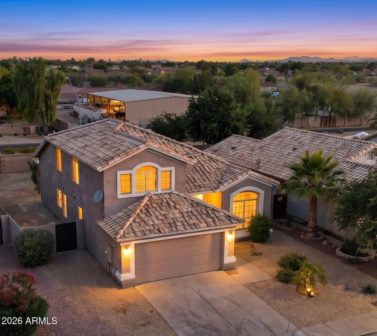21914 N 74TH Lane, Glendale, AZ 85310 — photo 3 of 24
