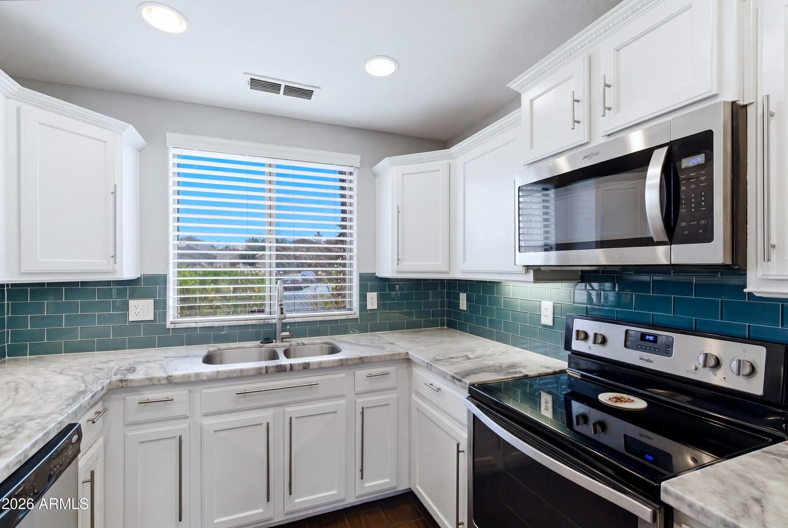 14635 N 87TH Drive, Peoria, AZ 85381 — photo 15 of 46