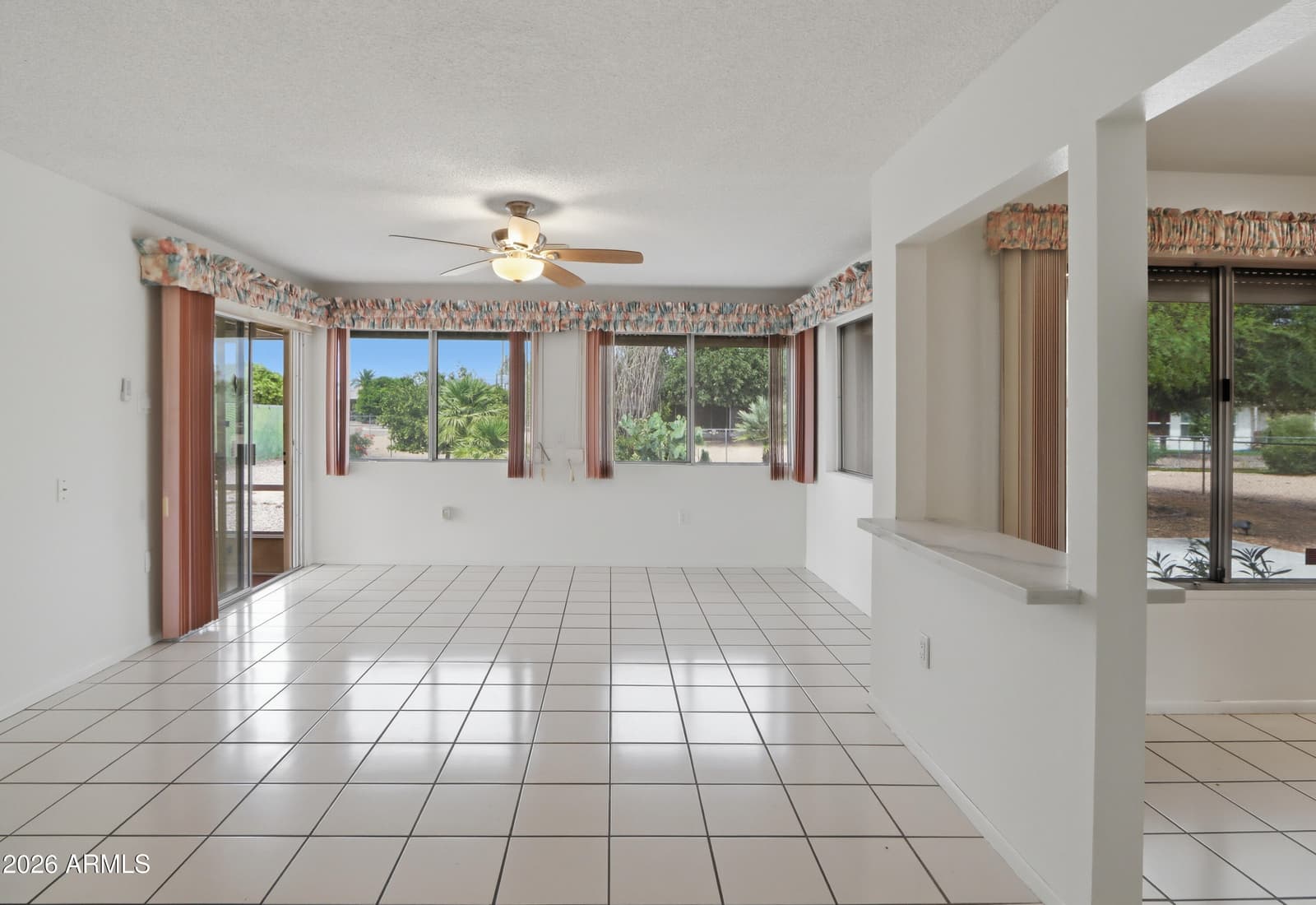 9850 W EMBERWOOD Drive, Sun City, AZ 85351 — photo 4 of 35