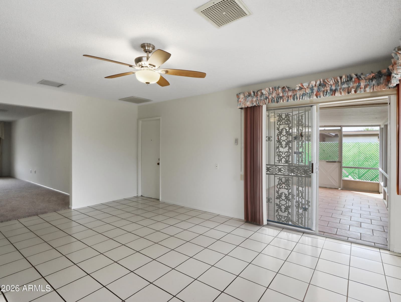 9850 W EMBERWOOD Drive, Sun City, AZ 85351 — photo 11 of 35