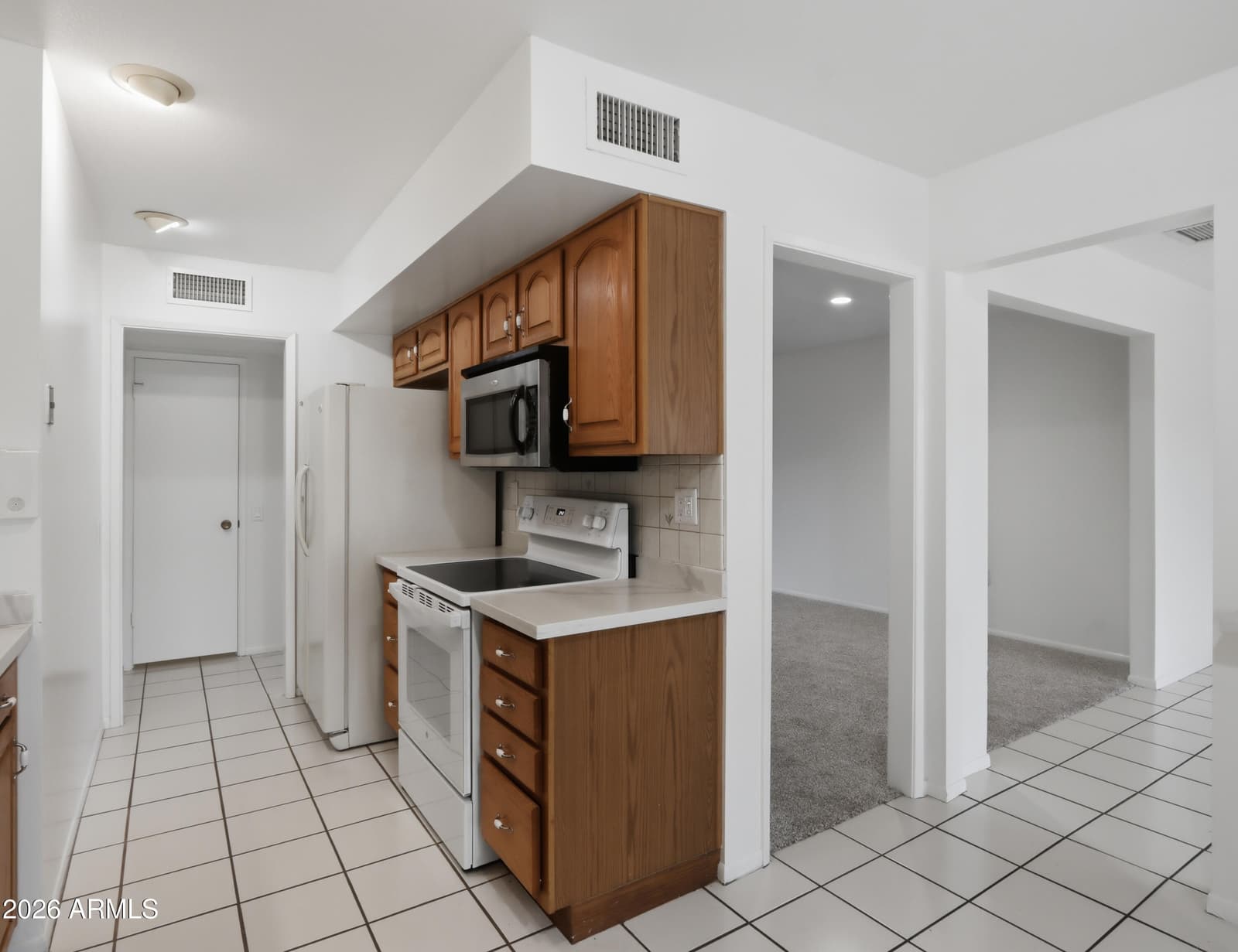 9850 W EMBERWOOD Drive, Sun City, AZ 85351 — photo 13 of 35