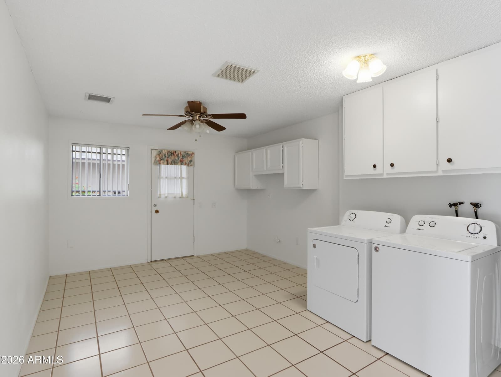 9850 W EMBERWOOD Drive, Sun City, AZ 85351 — photo 5 of 35