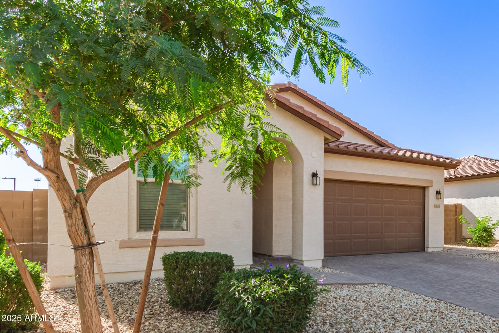 15653 W MORNING GLORY Street, Goodyear, AZ 85338 — photo 4 of 34