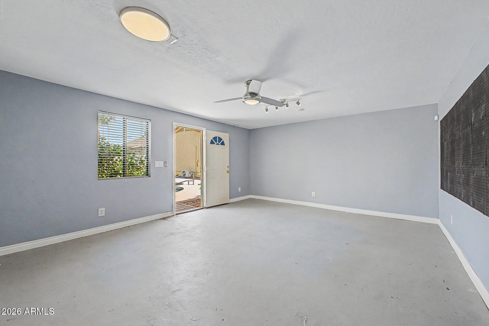 802 E ROBERTS Road, Phoenix, AZ 85022 — photo 24 of 24