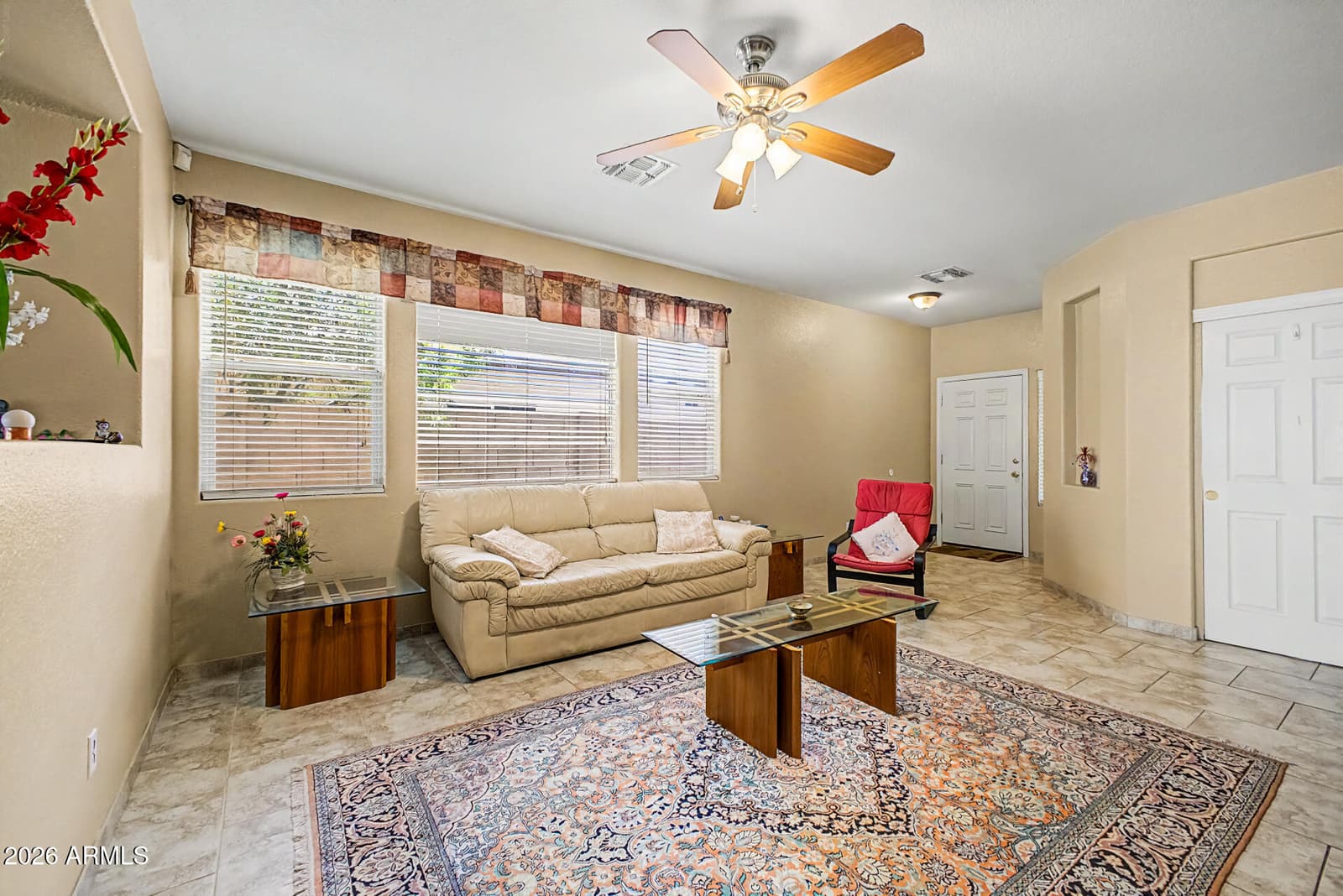 8118 W HARMONY Lane, Peoria, AZ 85382 — photo 5 of 33