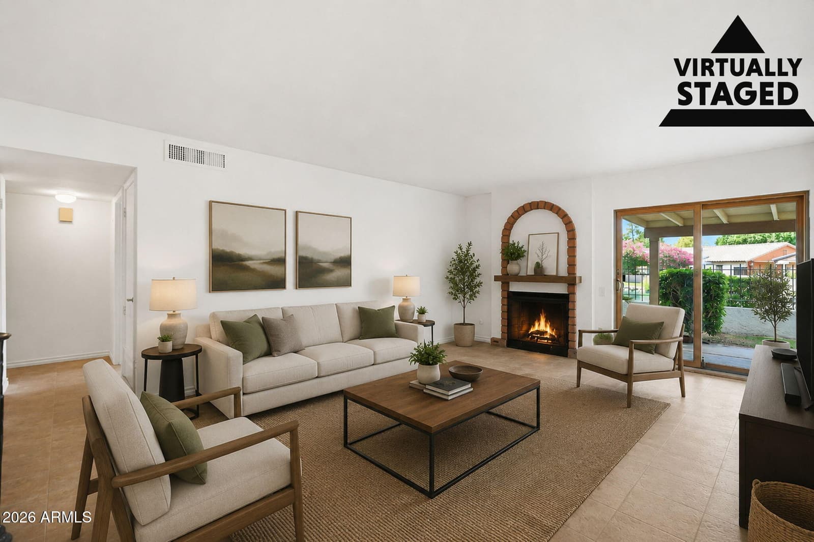 1534 E SOUTHSHORE Drive, Tempe, AZ 85283 — photo 4 of 31
