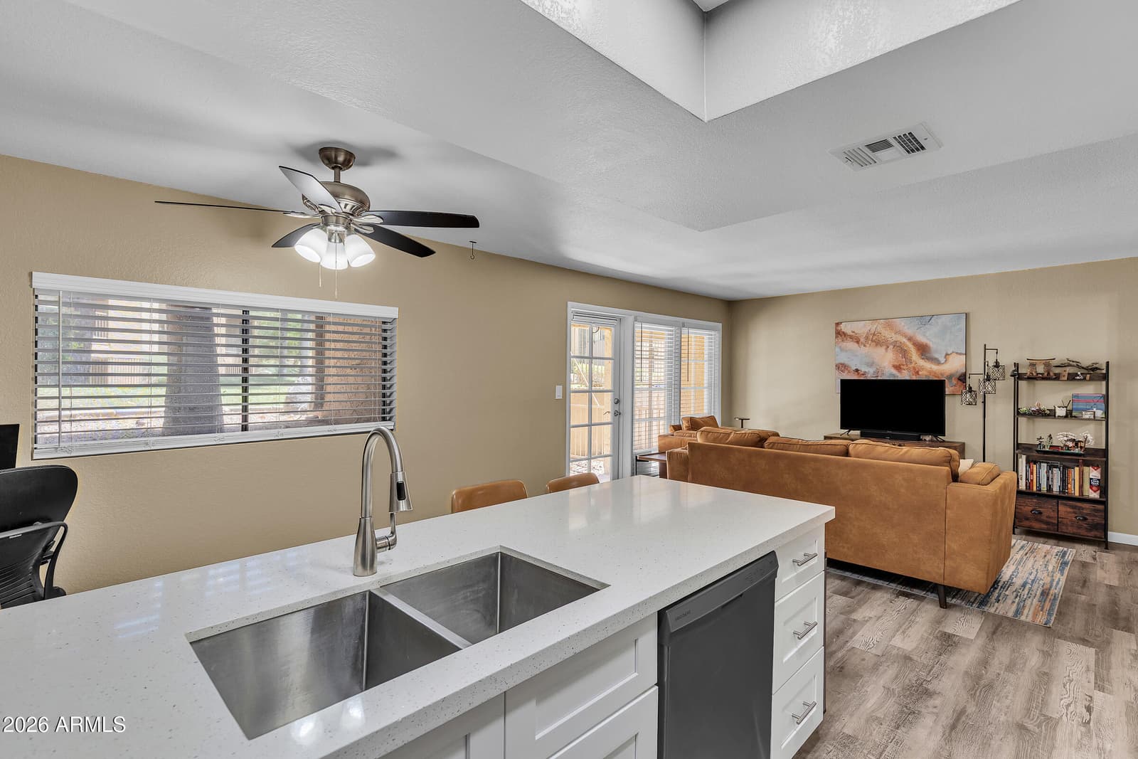 18811 N 19TH Avenue 1015, Phoenix, AZ 85027 — photo 7 of 24