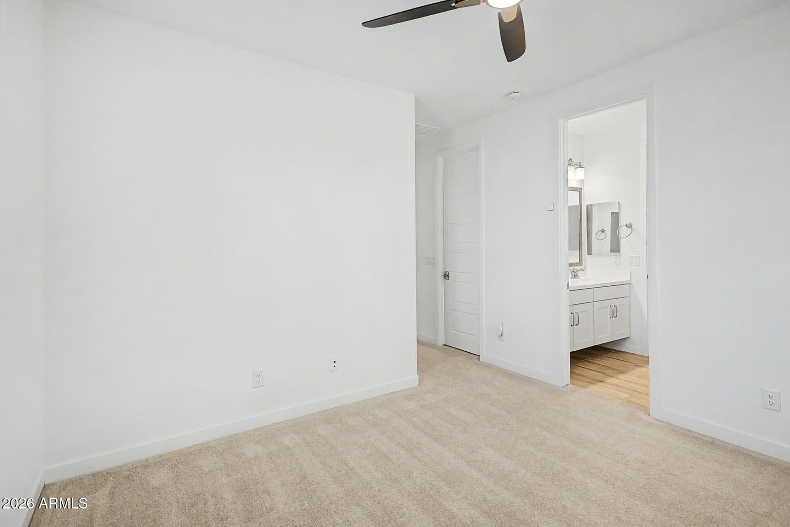 21318 N 58TH Street, Phoenix, AZ 85054 — photo 43 of 83