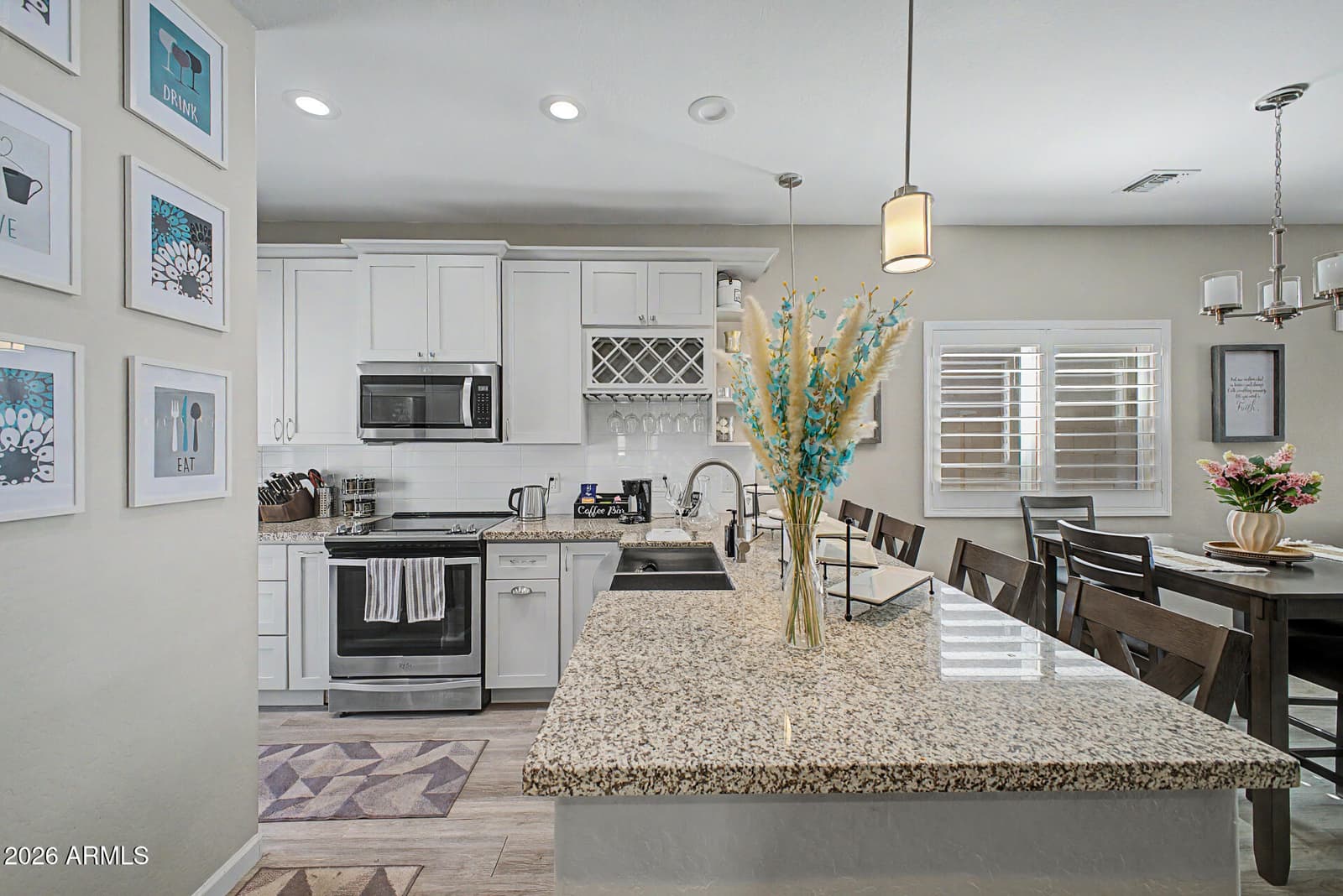 524 W HARWELL Road, Phoenix, AZ 85041 — photo 7 of 28
