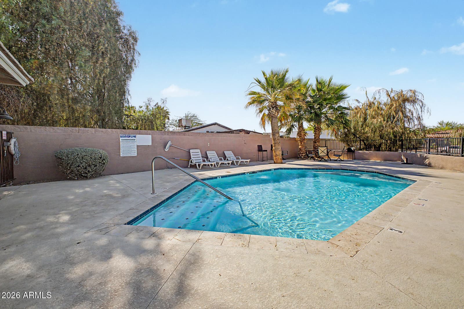 524 W HARWELL Road, Phoenix, AZ 85041 — photo 27 of 28