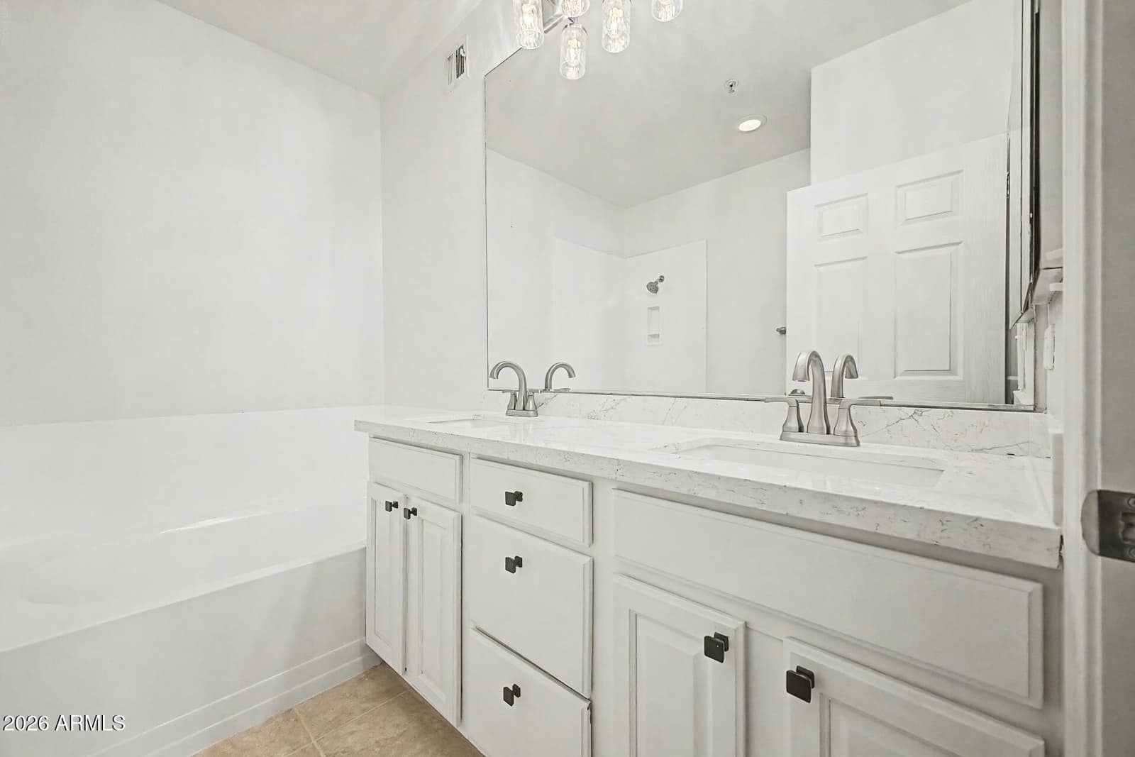 2992 N MILLER Road 122, Scottsdale, AZ 85251 — photo 18 of 40
