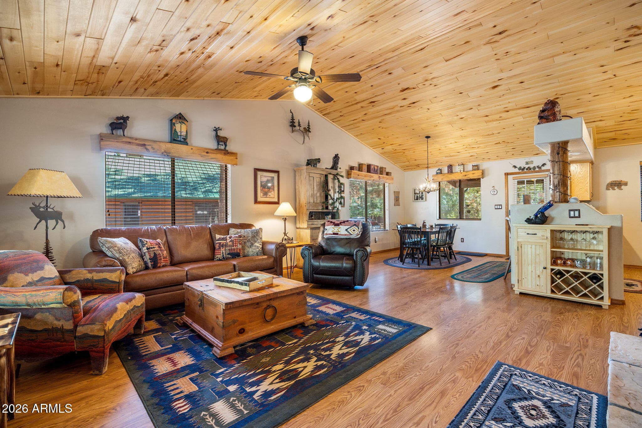 2652 LODGE Loop, Overgaard, AZ 85933 — photo 8 of 32