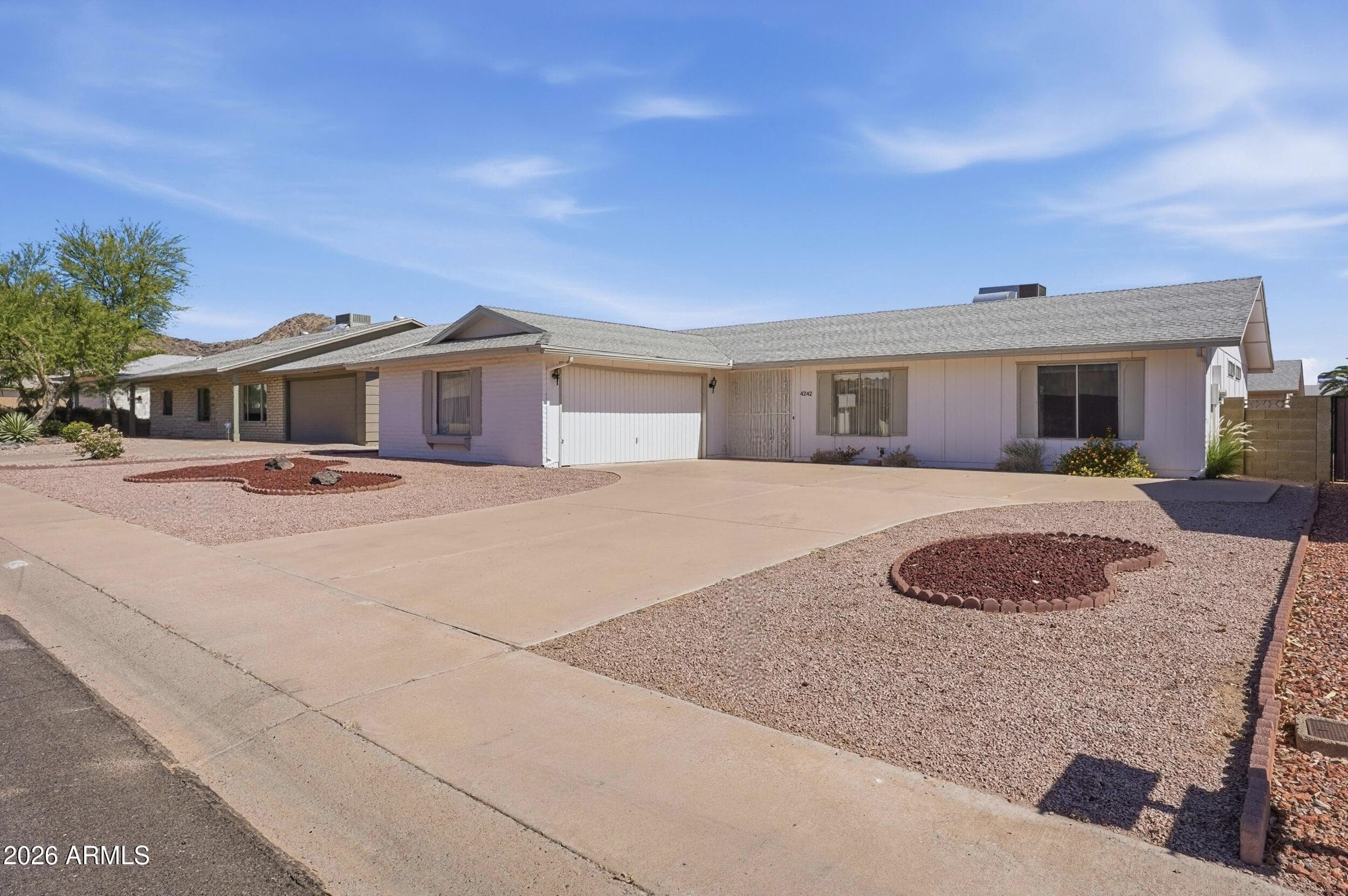 4242 E HANO Street, Phoenix, AZ 85044 — photo 3 of 41