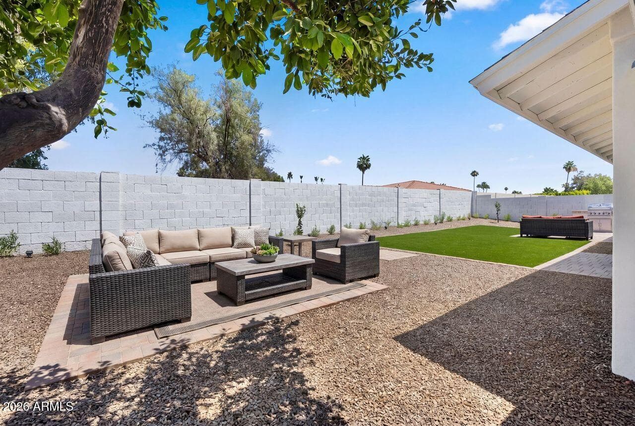 8604 E San Ardo Drive, Scottsdale, AZ 85258 — photo 32 of 40