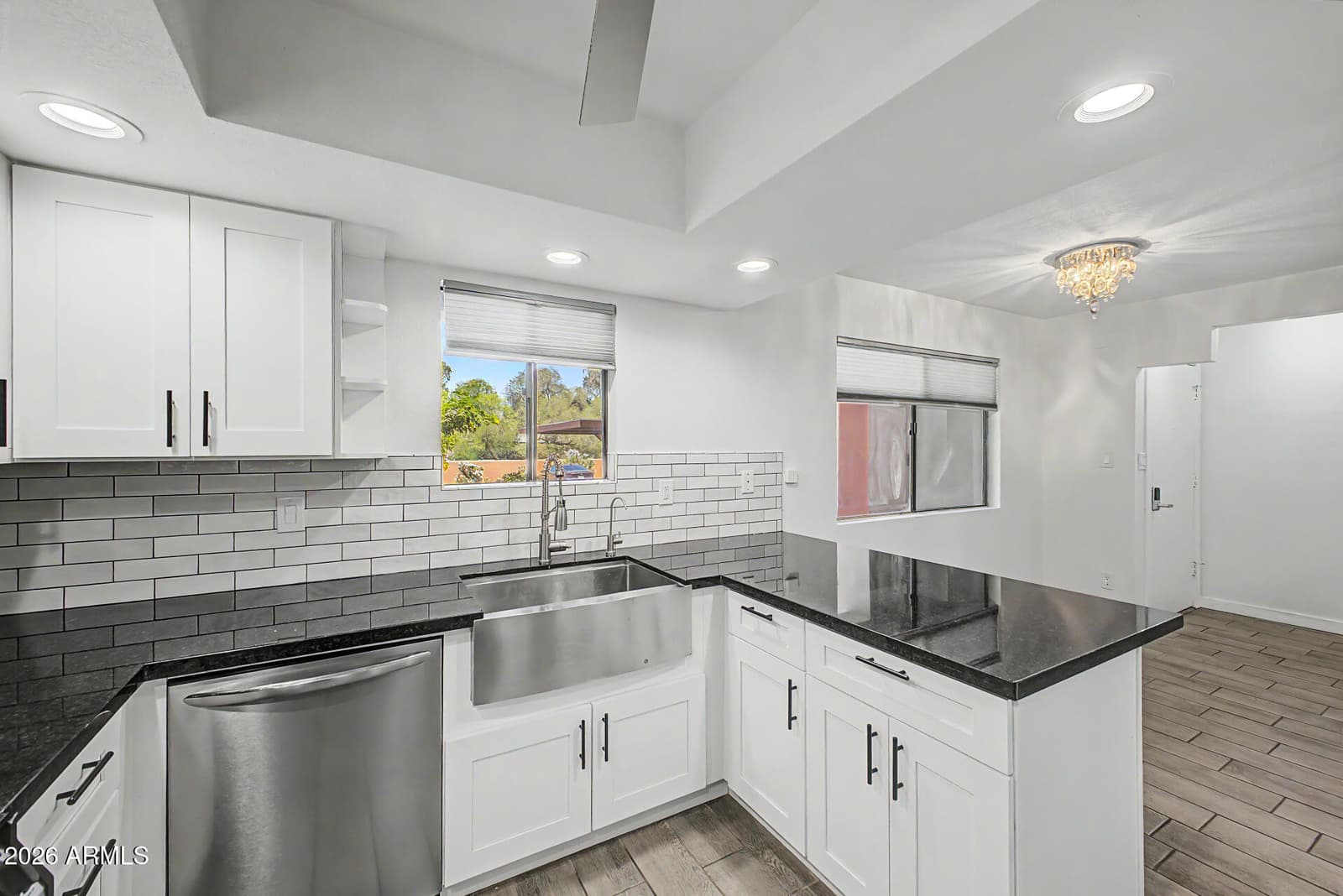 12222 N PARADISE VILLAGE Parkway S 107, Phoenix, AZ 85032 — photo 4 of 17