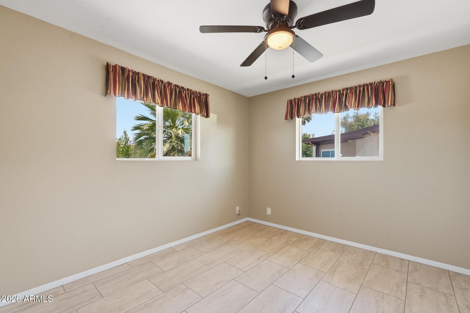5446 E Dallas Street, Mesa, AZ 85205 — photo 25 of 37