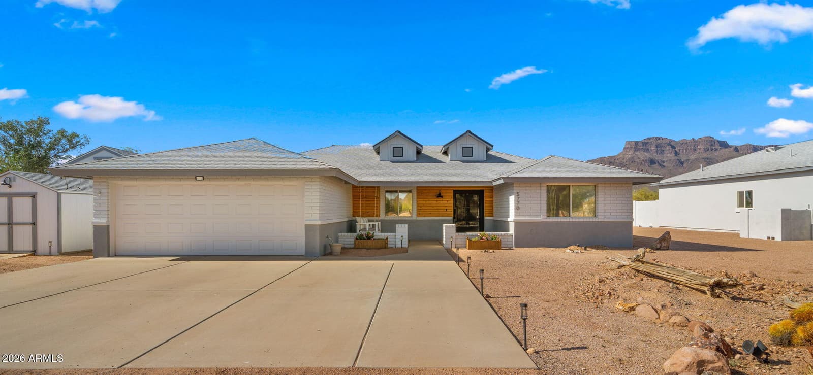 5770 E 22nd Avenue, Apache Junction, AZ 85119 — photo 4 of 96
