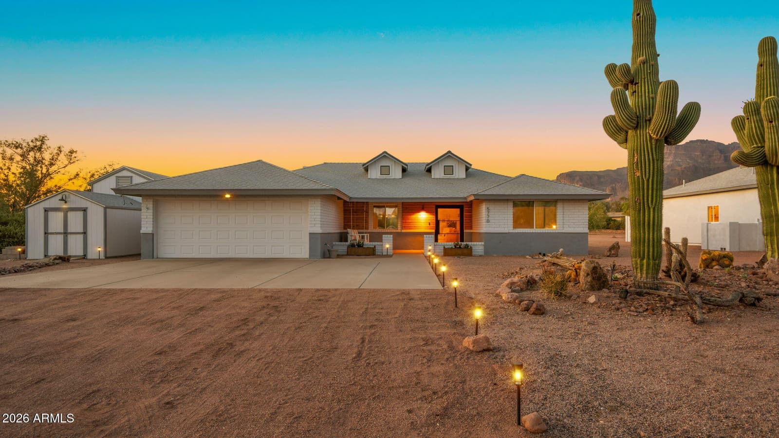 5770 E 22nd Avenue, Apache Junction, AZ 85119 — photo 5 of 96