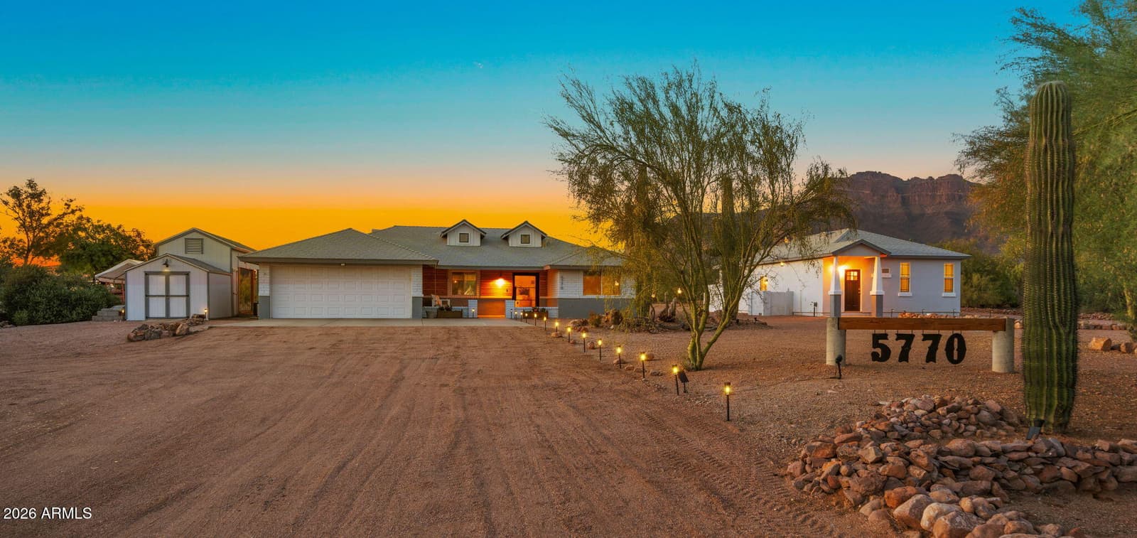 5770 E 22nd Avenue, Apache Junction, AZ 85119 — photo 6 of 96