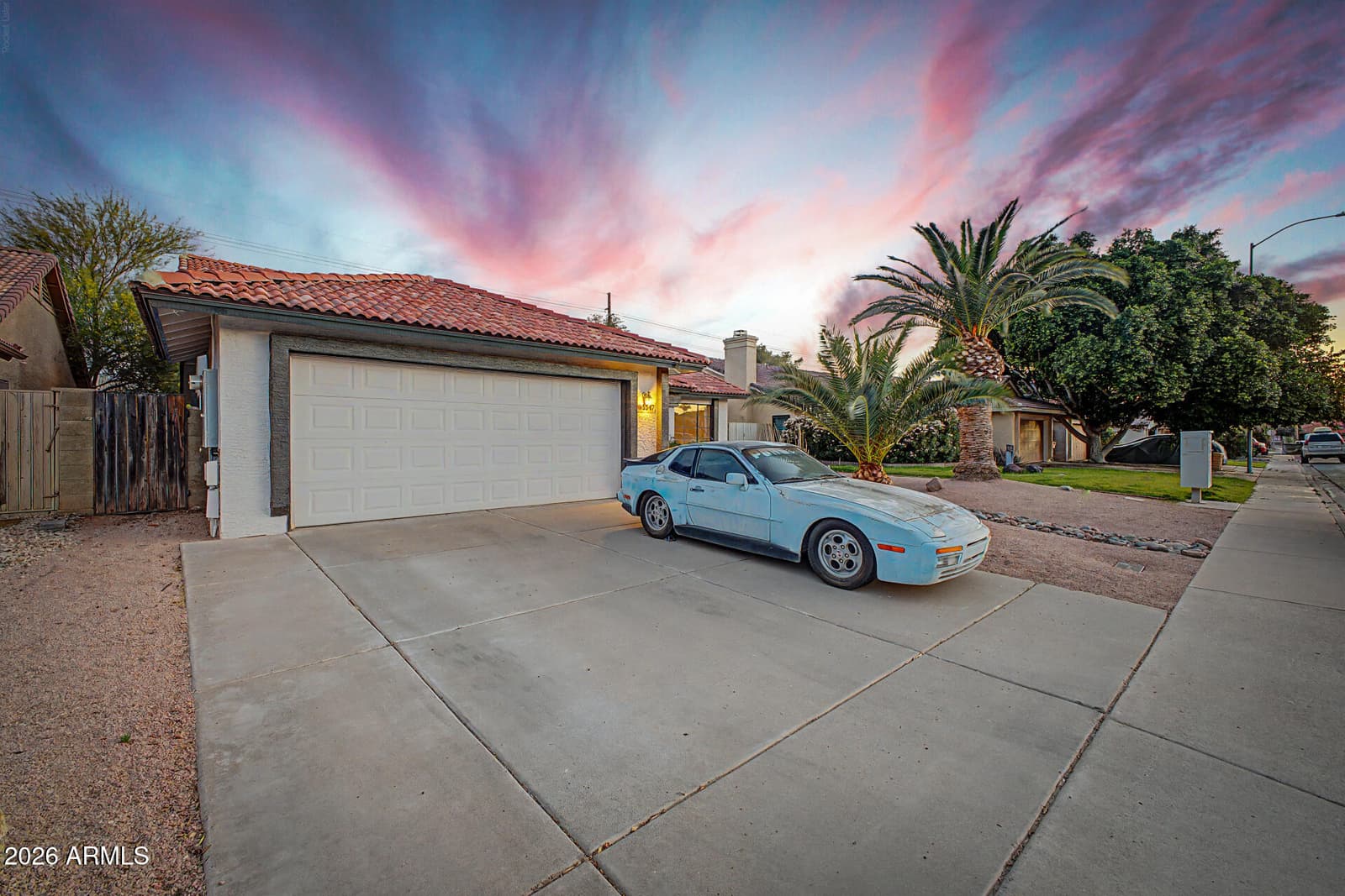 5347 E GREENWAY Street, Mesa, AZ 85205 — photo 3 of 49