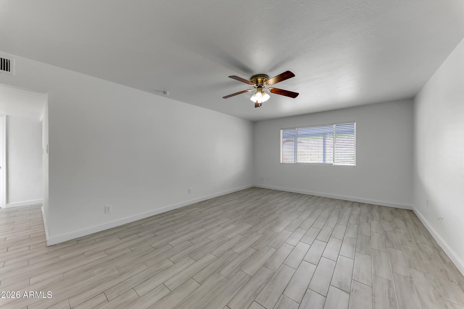 4754 N 39TH Avenue, Phoenix, AZ 85019 — photo 12 of 26