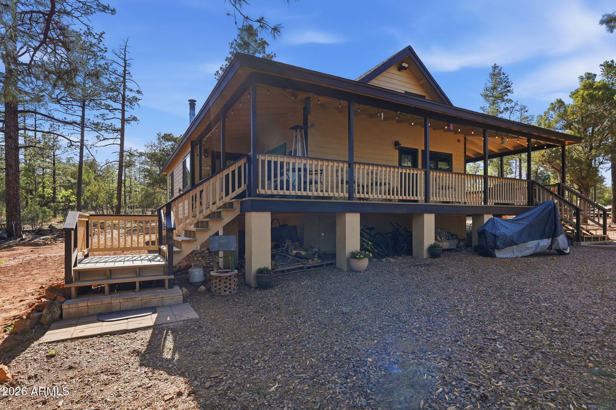 2060 GILBERT Lane, Overgaard, AZ 85933 — photo 13 of 87
