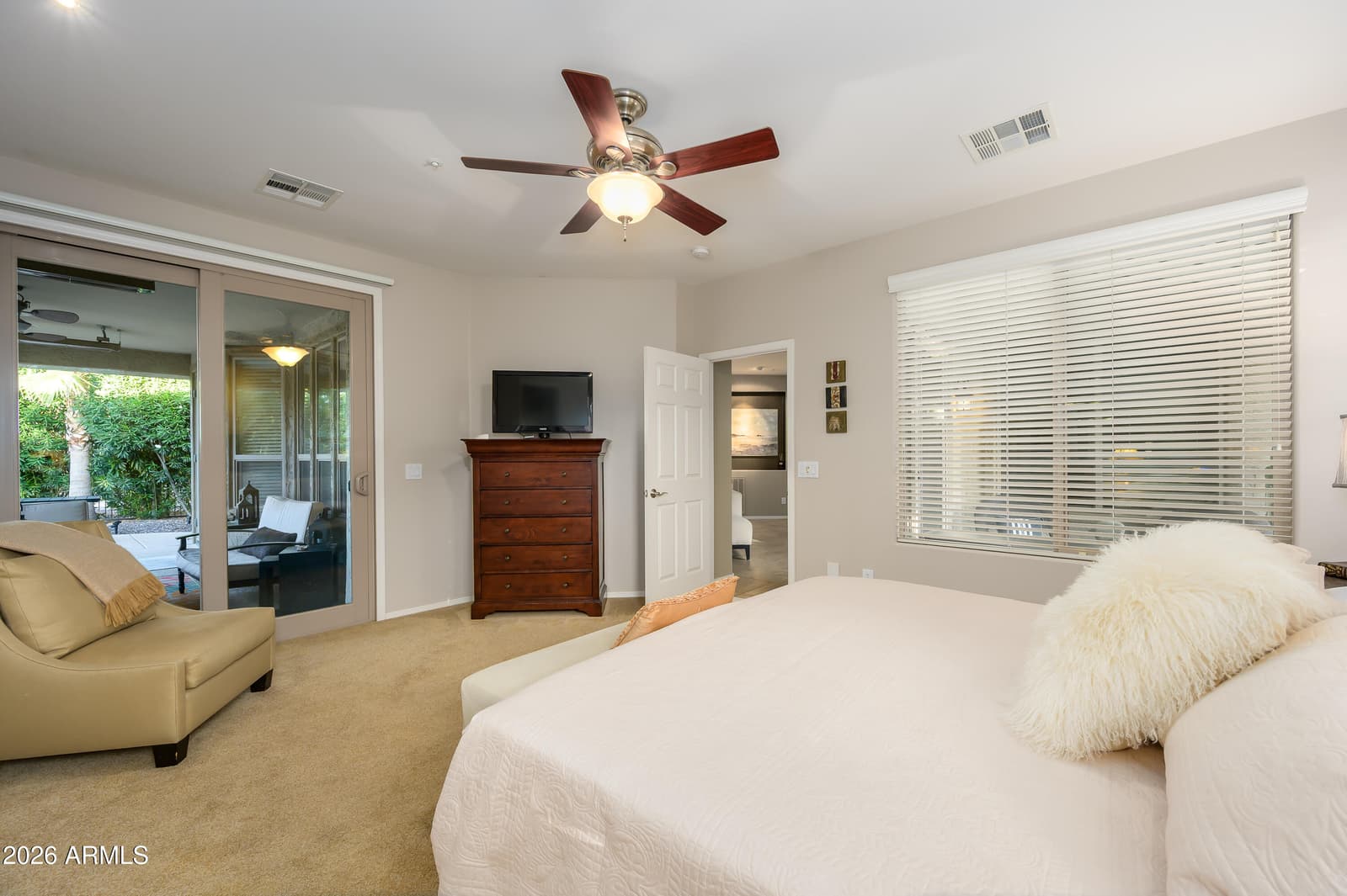 13040 W HUMMINGBIRD Terrace, Peoria, AZ 85383 — photo 15 of 60