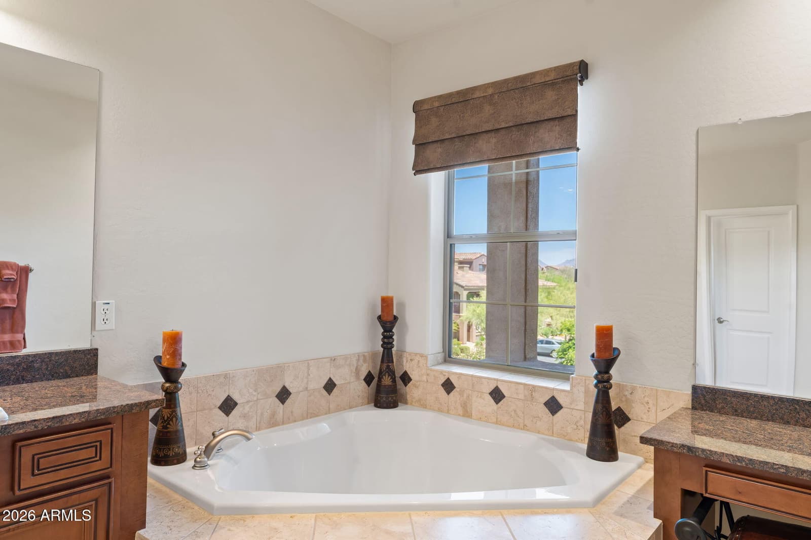 3935 E ROUGH RIDER Road 1169, Phoenix, AZ 85050 — photo 26 of 43
