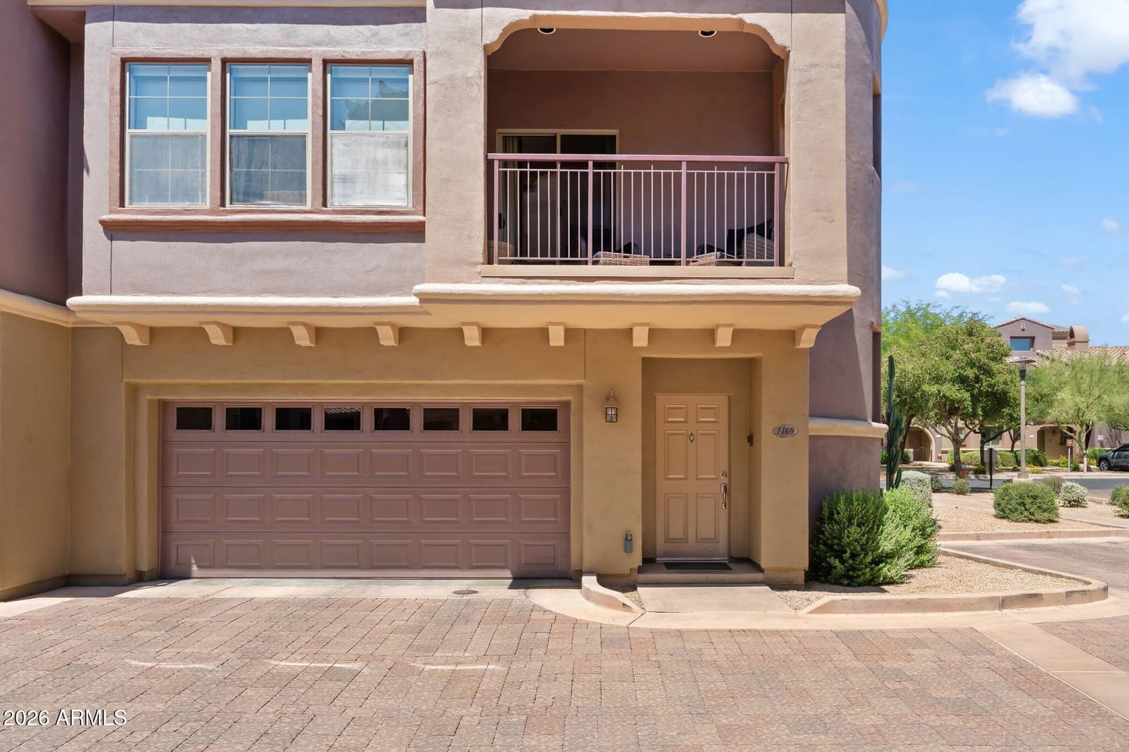3935 E ROUGH RIDER Road 1169, Phoenix, AZ 85050 — photo 5 of 43