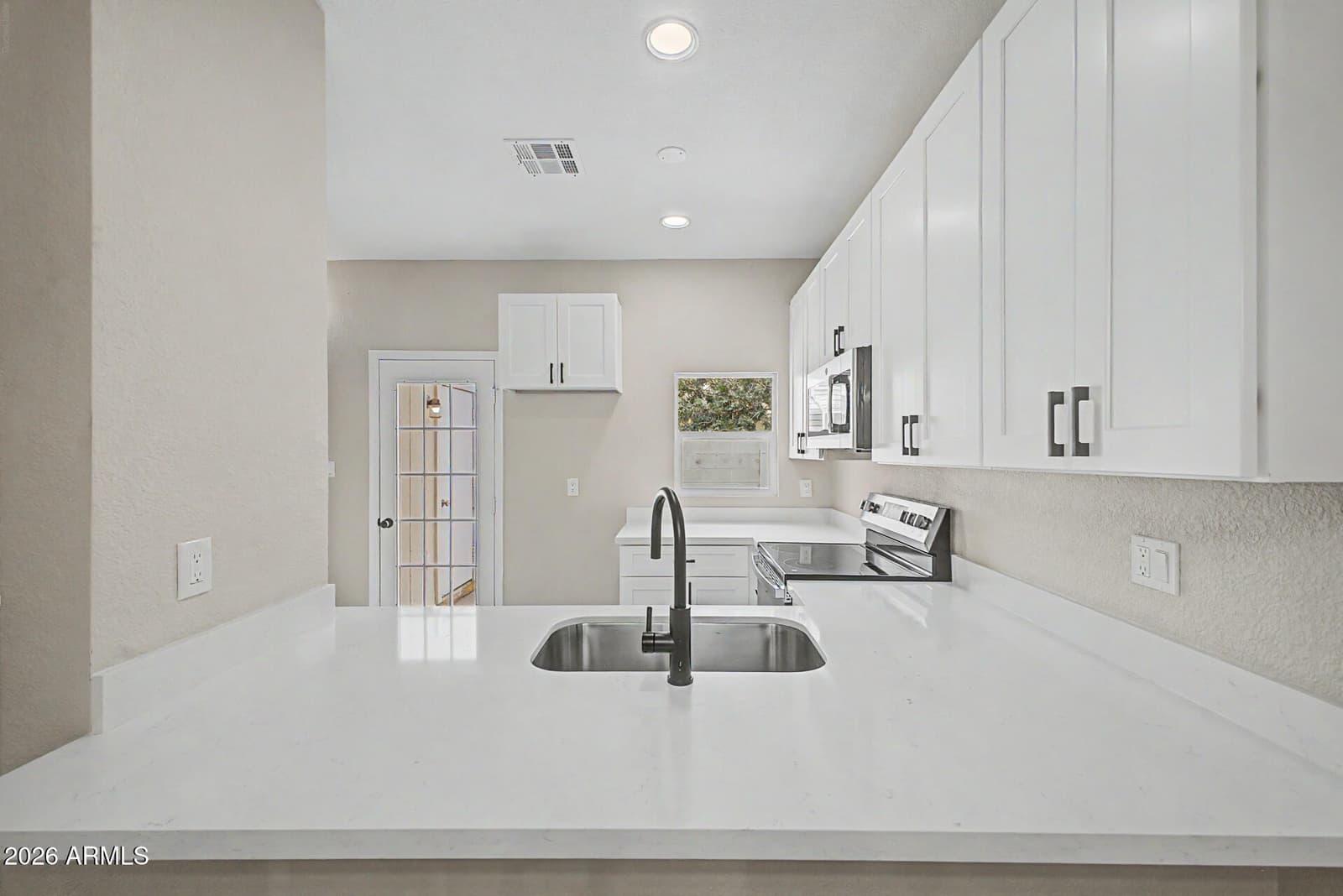 1601 N SABA Street 239, Chandler, AZ 85225 — photo 8 of 26