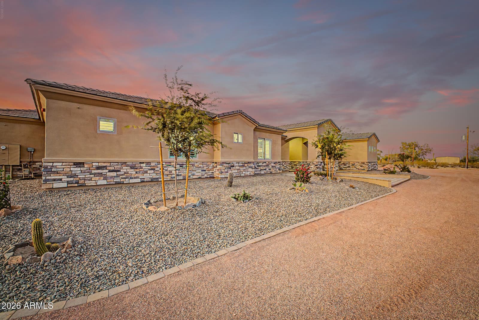 15620 W DUANE Lane, Surprise, AZ 85387 — photo 4 of 74