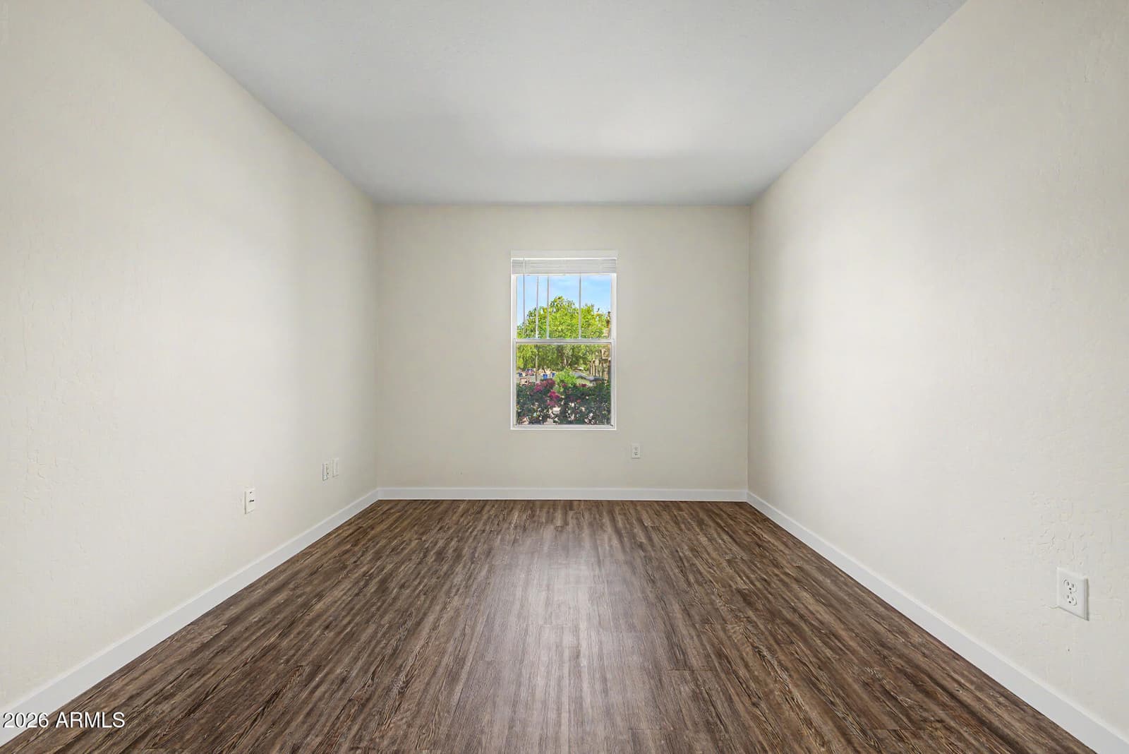 6046 N FLORENCE Avenue, Litchfield Park, AZ 85340 — photo 10 of 49