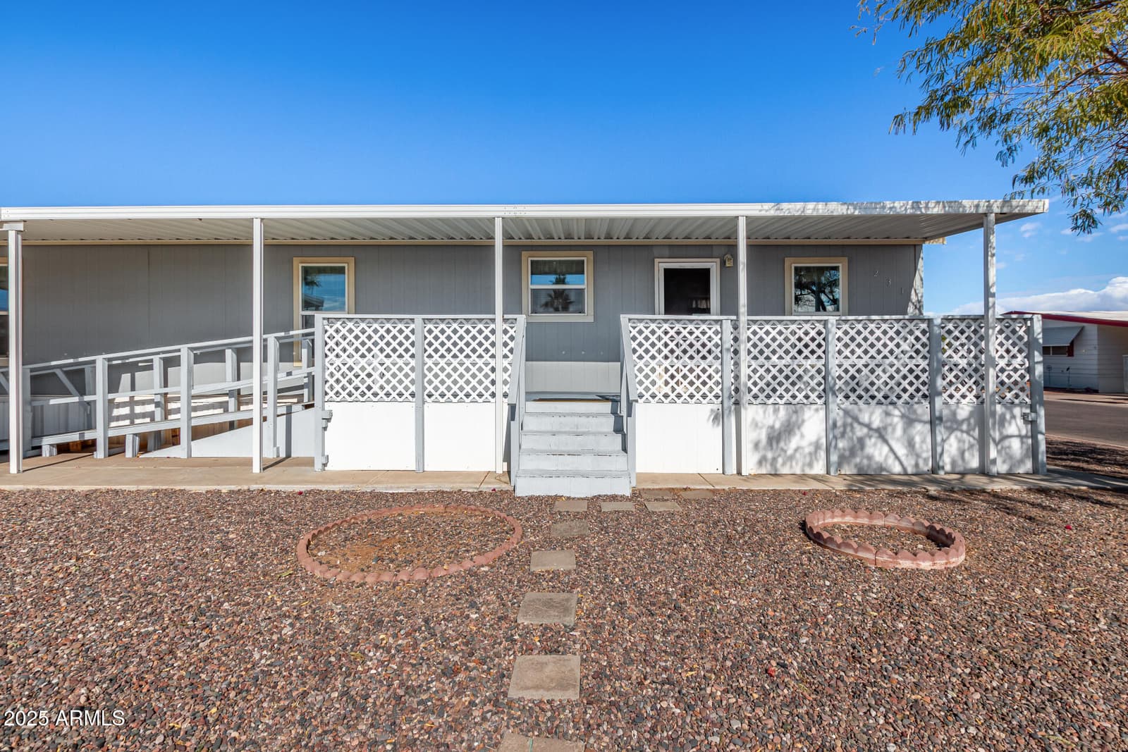 2650 W UNION HILLS Drive 231, Phoenix, AZ 85027 — photo 1 of 42