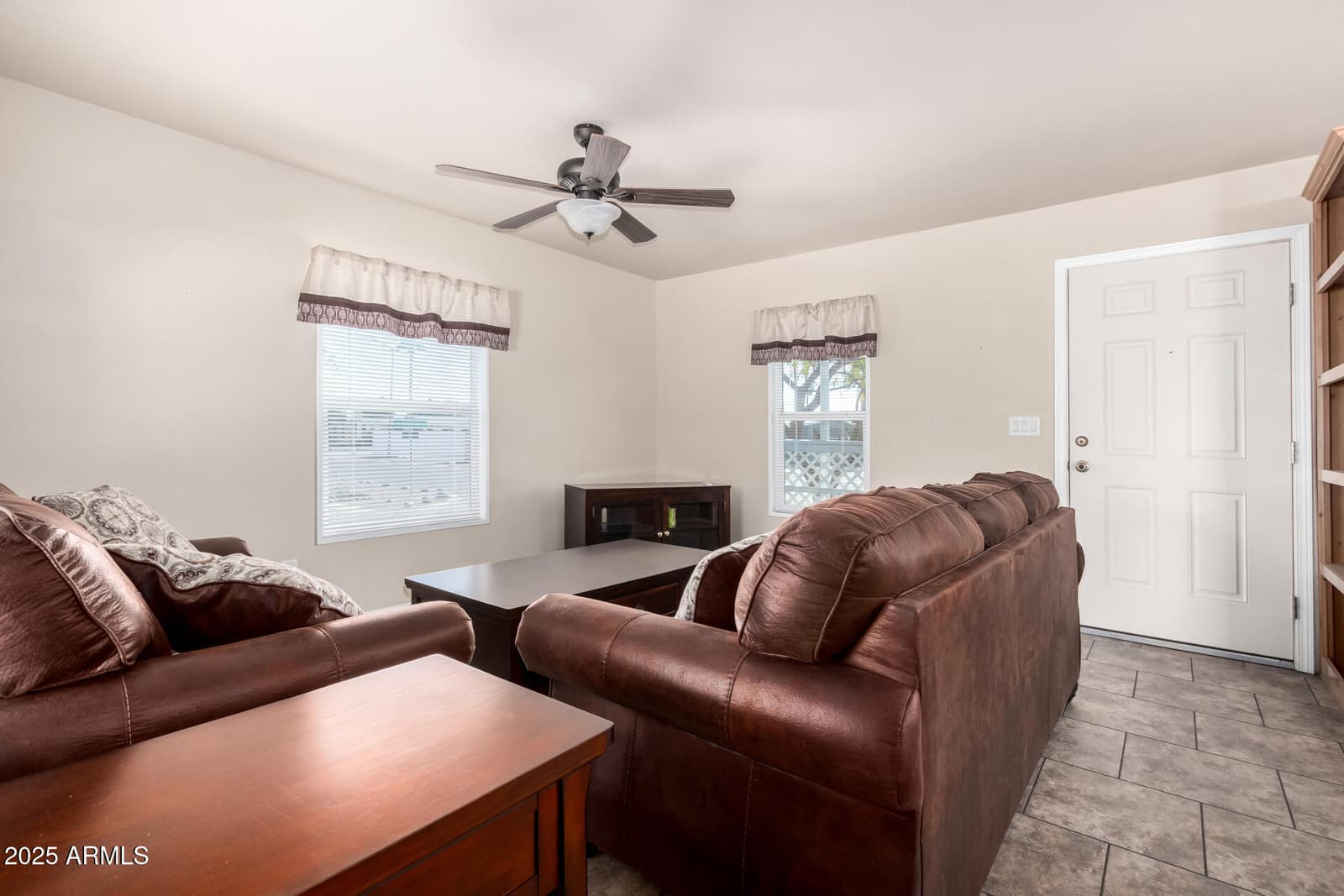 2650 W UNION HILLS Drive 231, Phoenix, AZ 85027 — photo 5 of 42