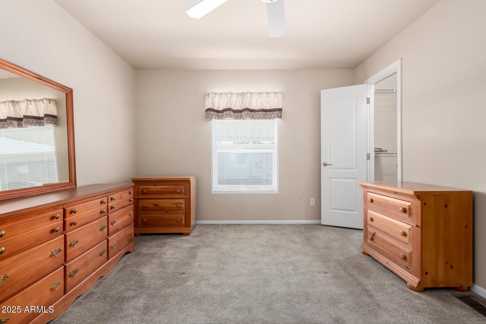 2650 W UNION HILLS Drive 231, Phoenix, AZ 85027 — photo 12 of 42