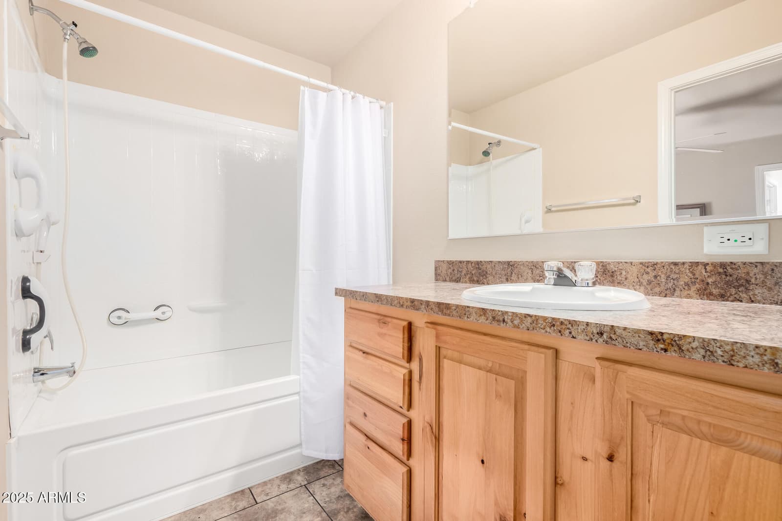2650 W UNION HILLS Drive 231, Phoenix, AZ 85027 — photo 15 of 42
