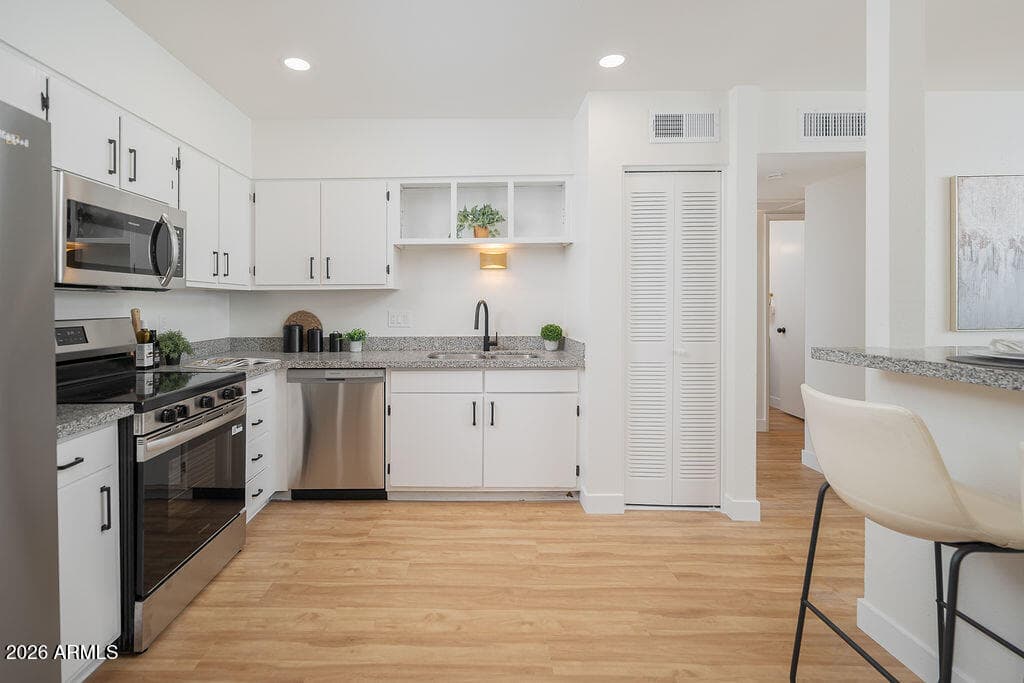 720 S DOBSON Road 85, Mesa, AZ 85202 — photo 10 of 24