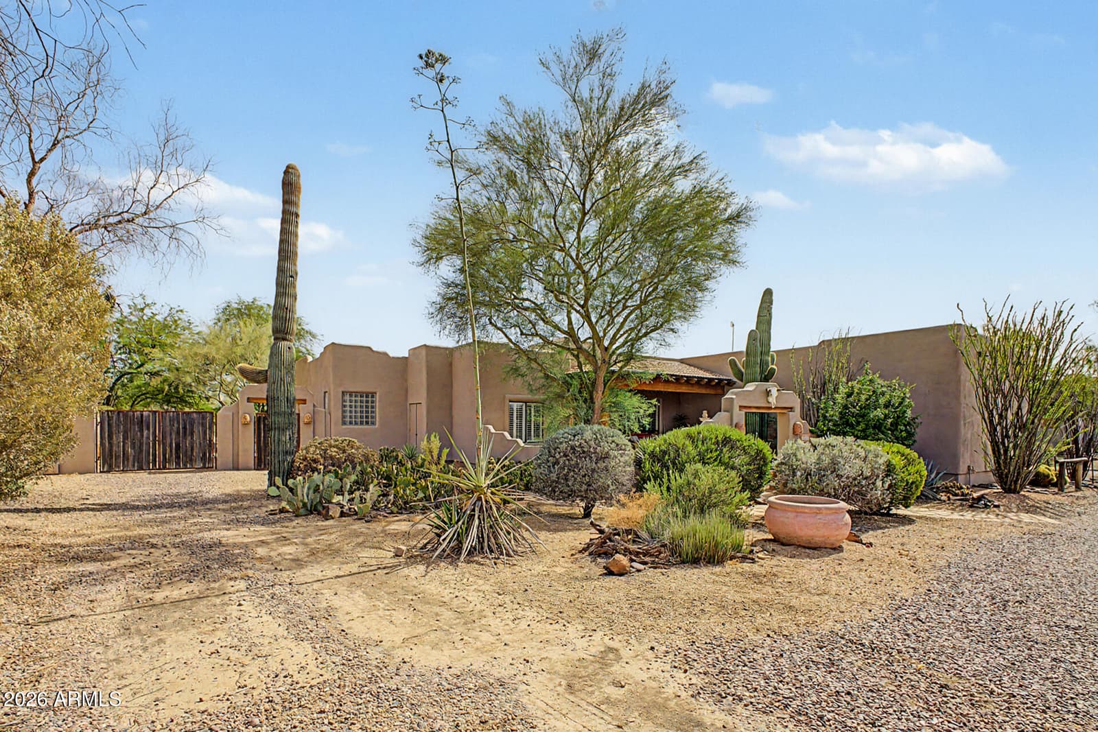 1723 E DOLORES Road, Phoenix, AZ 85086 — photo 2 of 78